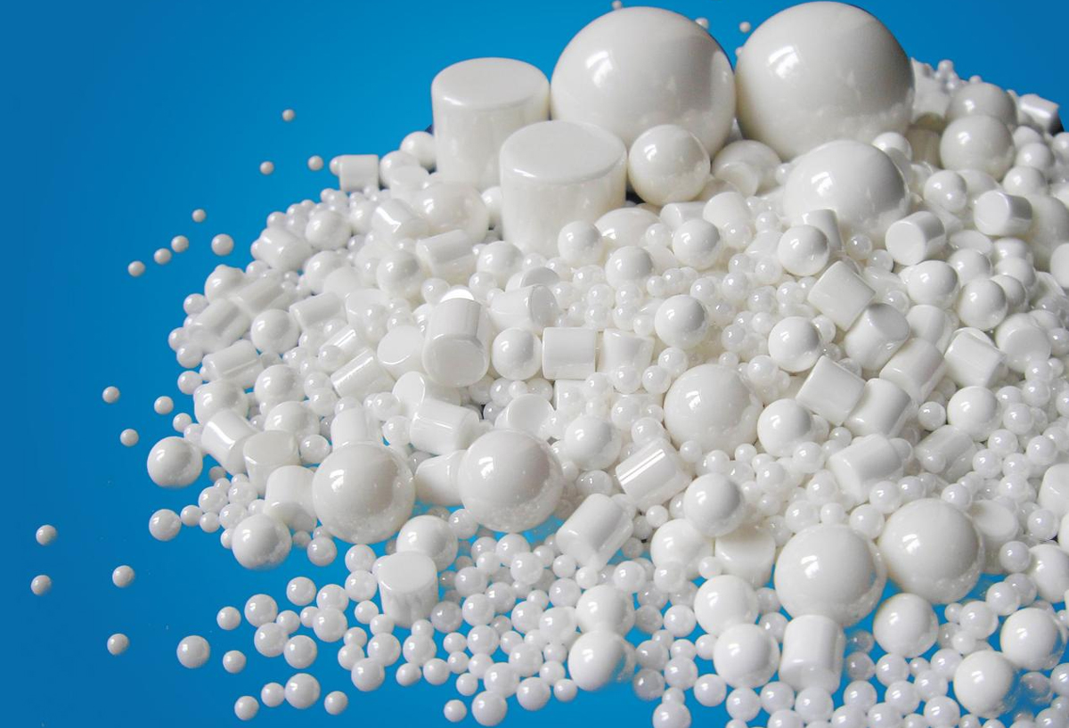 Several-Production-Processes-Of-Zirconia-Beads.jpg