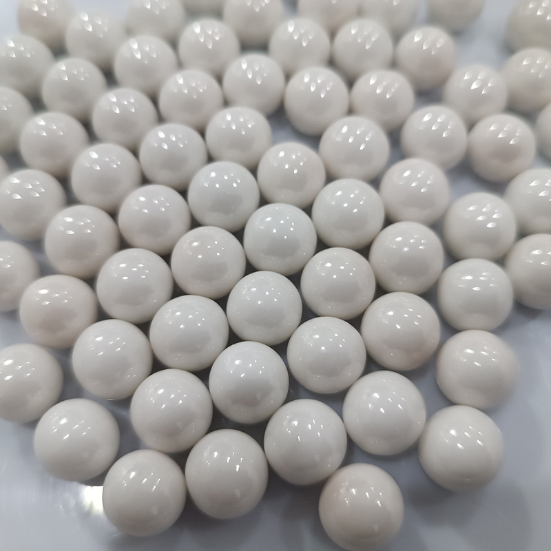 Are zirconia grinding balls poisonous?